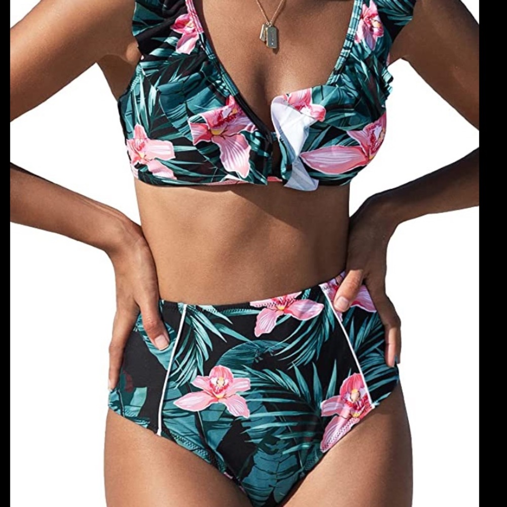 Floral cupshe two piece